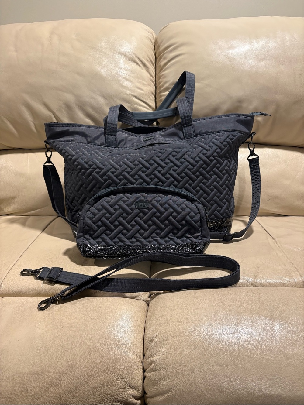 Lug Avion & Punter - Brushed Grey with Sparkles